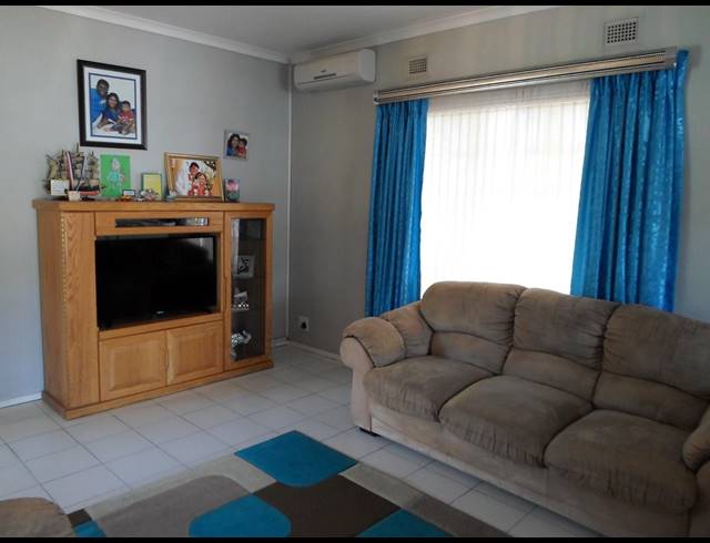 3 BEDROOM HOUSE TO LET IN GLEN ANIL